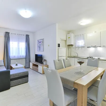 Apartmani Stadion Zadar Exterior photo