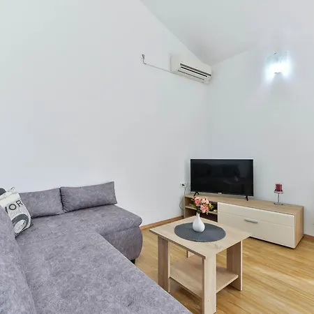Apartmani Stadion Zadar Room photo